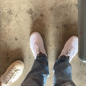 Meet your Posher, Cameron